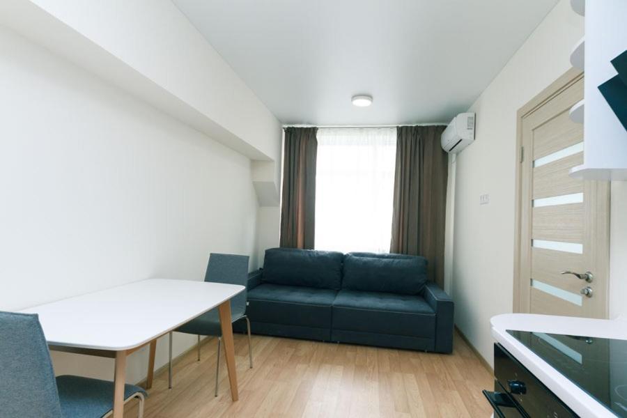 Inn Smarthause Apartments Kijów Zewnętrze zdjęcie